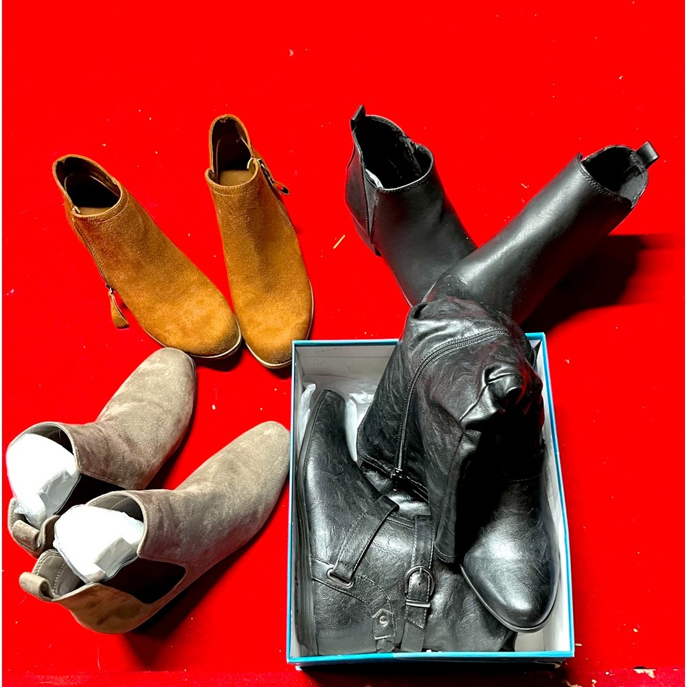 Boots/ booties